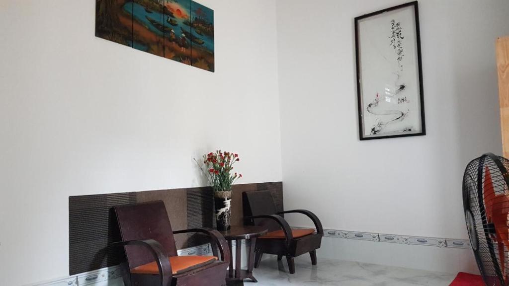 Hoa Lan Motel & Homestay Giong Tu Dien Kültér fotó