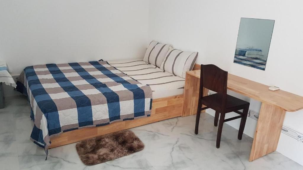 Hoa Lan Motel & Homestay Giong Tu Dien Kültér fotó
