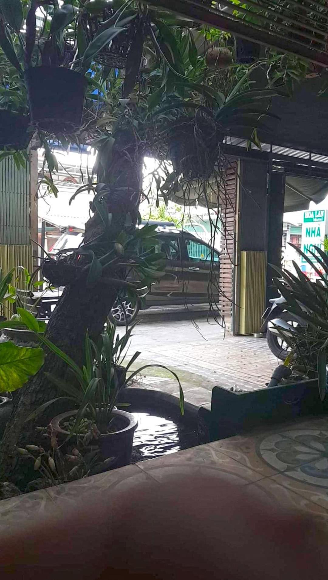 Hoa Lan Motel & Homestay Giong Tu Dien Kültér fotó